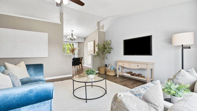 11610 Louisiana Avenue N, Champlin, MN 55316