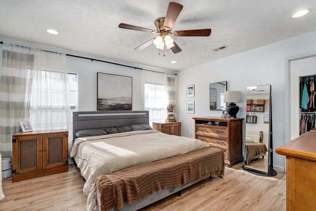 79 Crystal Lane, Galena, MO 65656