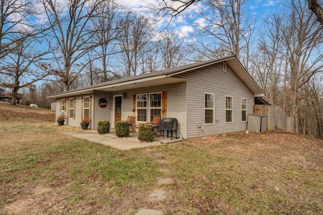 79 Crystal Lane, Galena, MO 65656