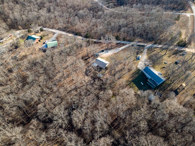 79 Crystal Lane, Galena, MO 65656