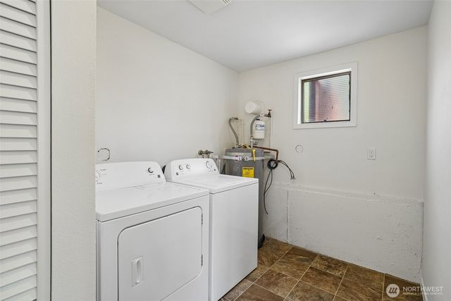 26307 20th Avenue S, Des Moines, WA 98198