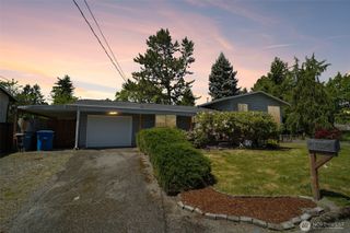 26307 20th Avenue S, Des Moines, WA 98198