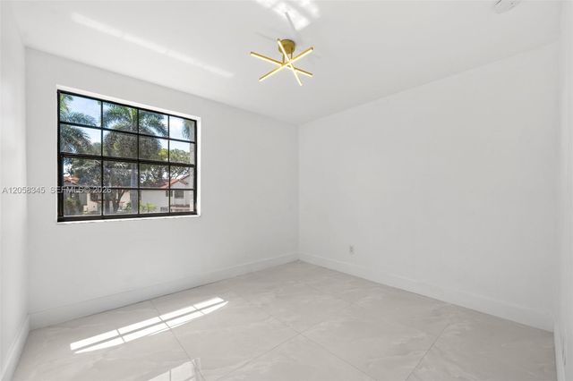 3571 Magellan Circle 3434, Aventura, FL 33180