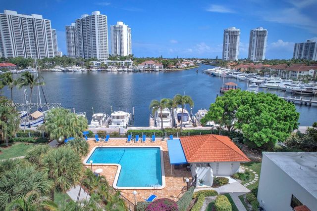3571 Magellan Circle 3434, Aventura, FL 33180