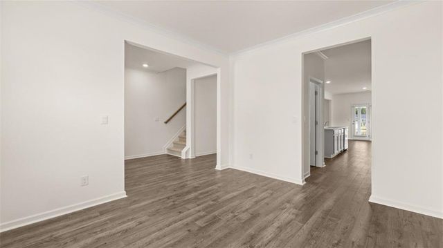 211 Sandy Oak Drive, Loganville, GA 30052