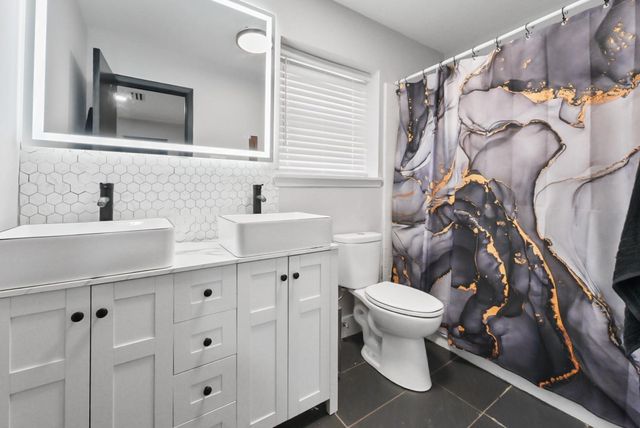 1813 Andover Drive, Garland, TX 75041
