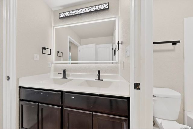 2038 Trumans Hill, New Braunfels, TX 78130