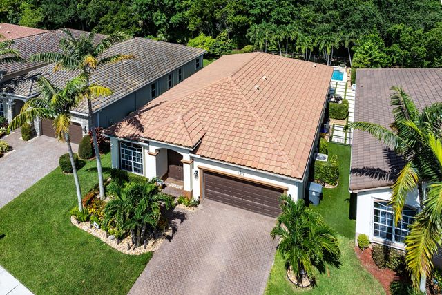 7877 Patriot Street, Lake Worth, FL 33463