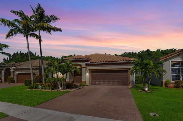 7877 Patriot Street, Lake Worth, FL 33463
