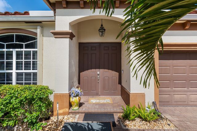 7877 Patriot Street, Lake Worth, FL 33463