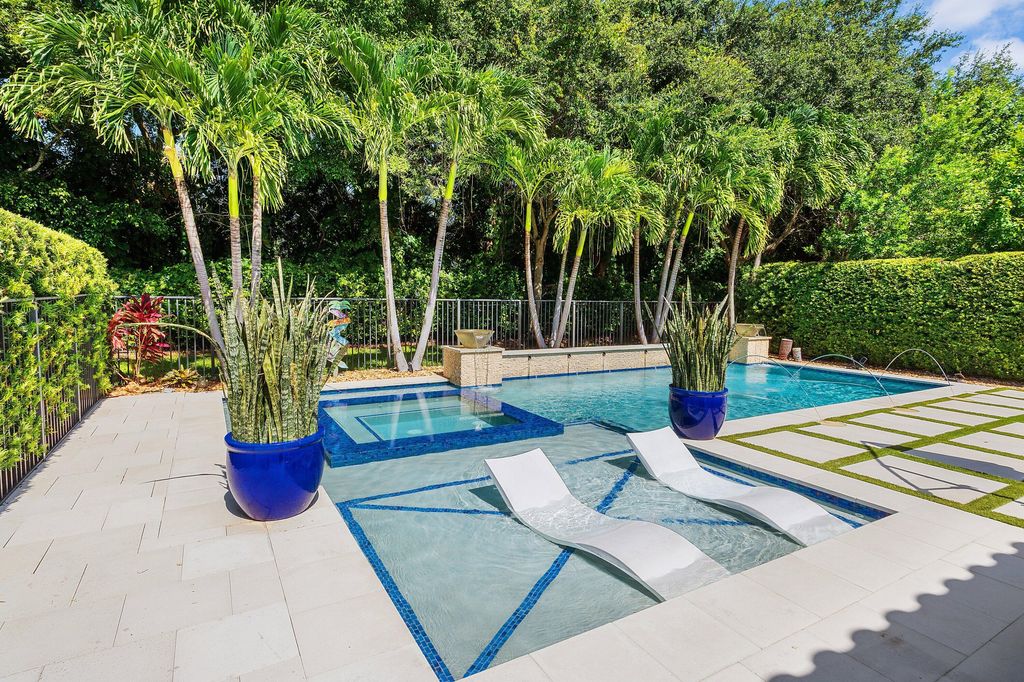 7877 Patriot Street, Lake Worth, FL 33463