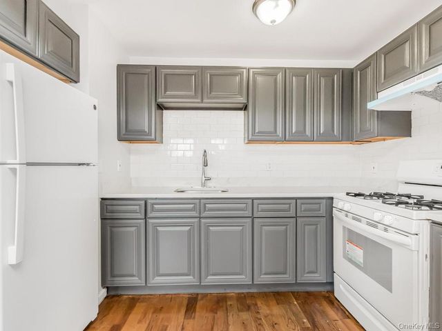 3545-3547 Carlisle Place, Bronx, NY 10467
