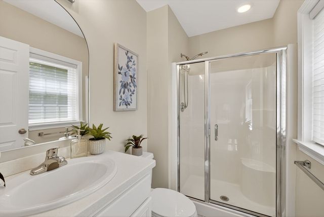 974 Main St 23, Wakefield, MA 01880