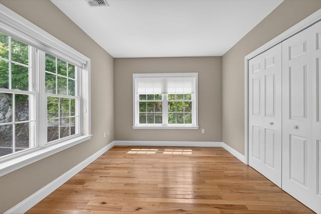 974 Main St 23, Wakefield, MA 01880