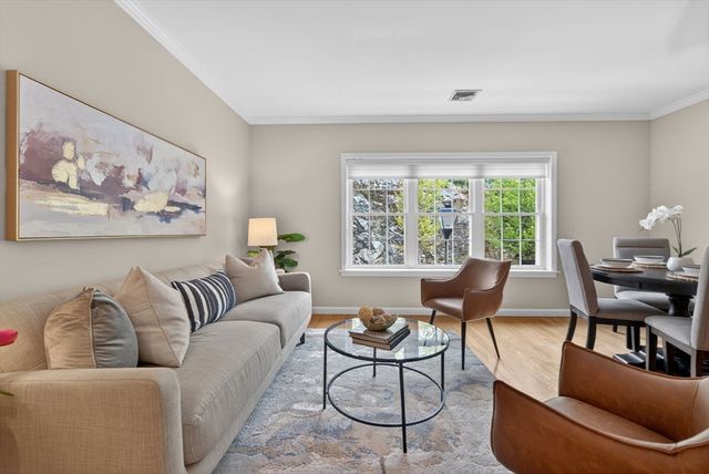 974 Main St 23, Wakefield, MA 01880