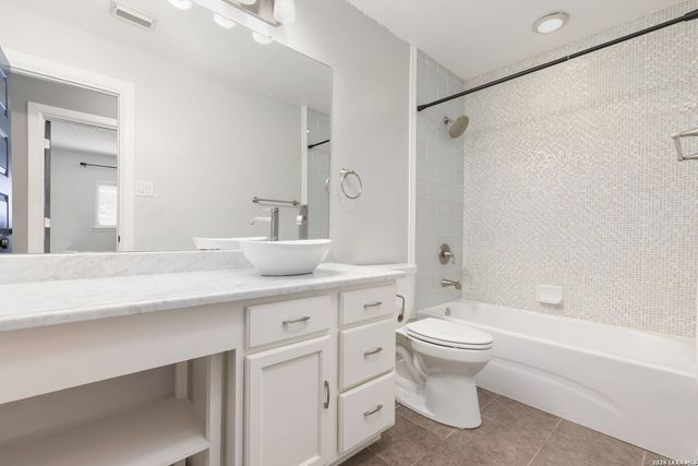 14035 Cougar Rock, San Antonio, TX 78230