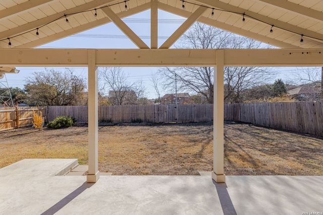 14035 Cougar Rock, San Antonio, TX 78230