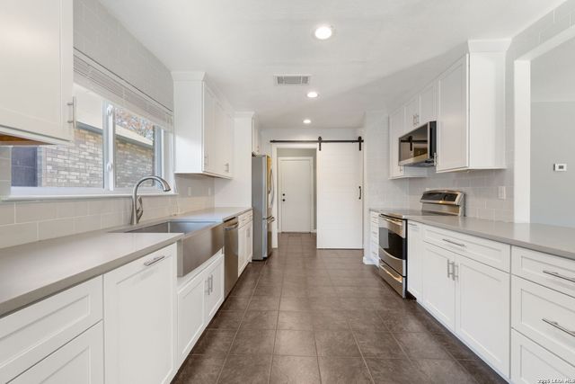 14035 Cougar Rock, San Antonio, TX 78230