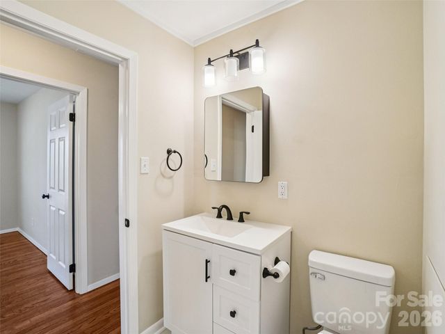 23 Starmount Drive, Asheville, NC 28806