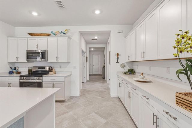 17090 LUMINOUS AVENUE, Venice, FL 34293