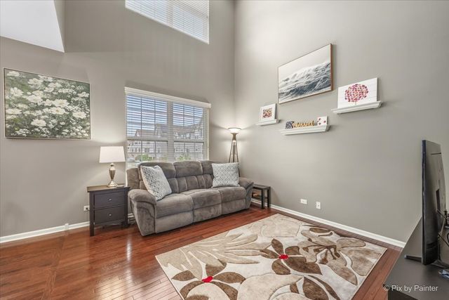 234 Bennett Drive, Carol Stream, IL 60188