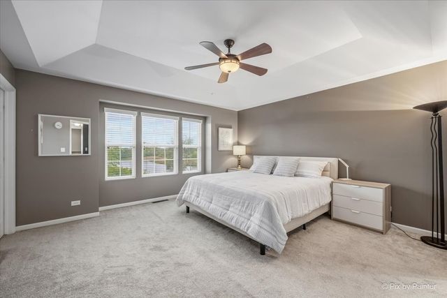 234 Bennett Drive, Carol Stream, IL 60188