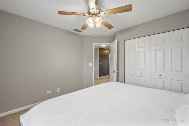 234 Bennett Drive, Carol Stream, IL 60188