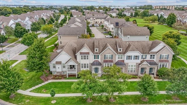 234 Bennett Drive, Carol Stream, IL 60188