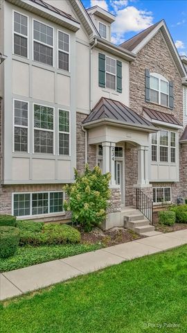 234 Bennett Drive, Carol Stream, IL 60188