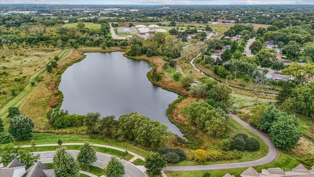 234 Bennett Drive, Carol Stream, IL 60188