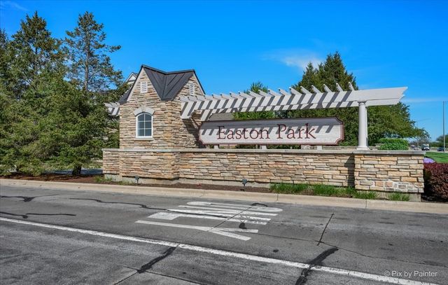 234 Bennett Drive, Carol Stream, IL 60188
