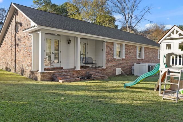 1201 W CLOVER LN, Corinth, MS 38834