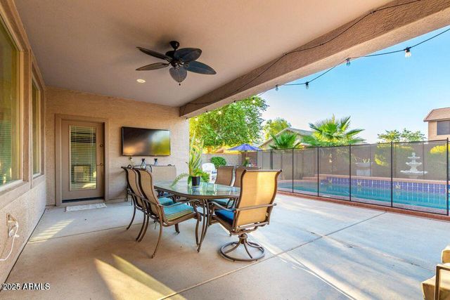 42422 W BRAVO Drive, Maricopa, AZ 85138