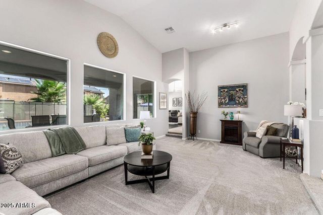 42422 W BRAVO Drive, Maricopa, AZ 85138