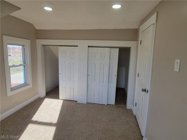 12621 Hirst Avenue, Cleveland, OH 44135