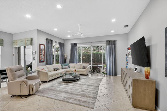 9852 Tallyrand Drive, Lake Worth, FL 33467