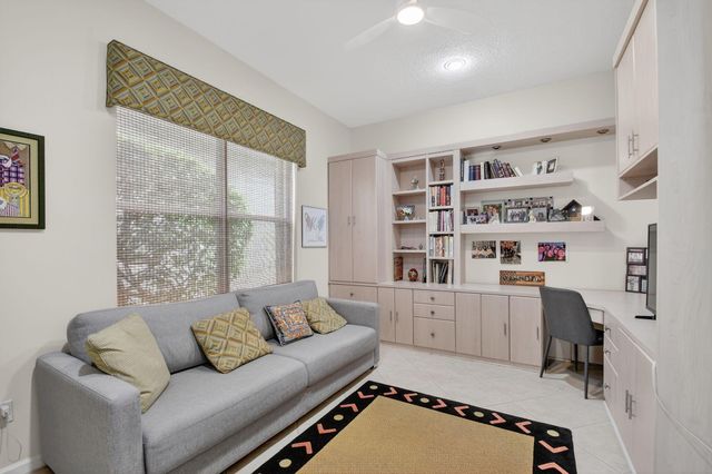 9852 Tallyrand Drive, Lake Worth, FL 33467