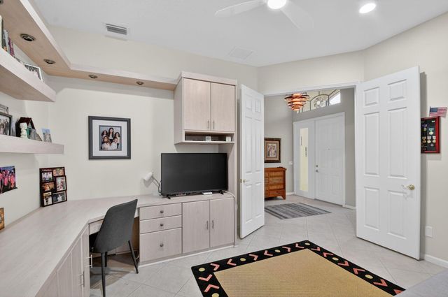 9852 Tallyrand Drive, Lake Worth, FL 33467