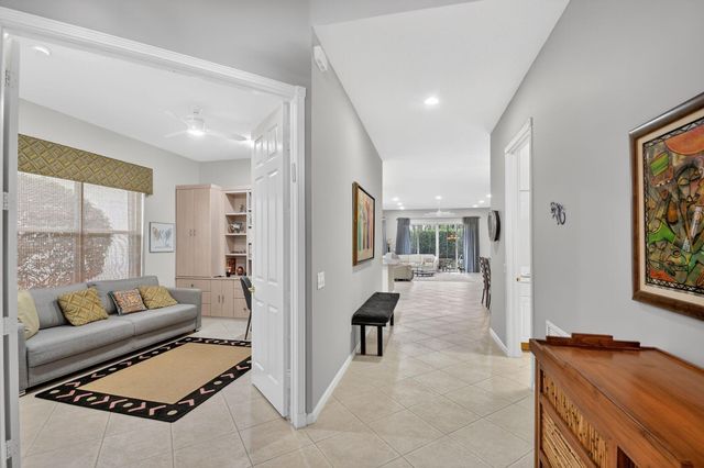 9852 Tallyrand Drive, Lake Worth, FL 33467