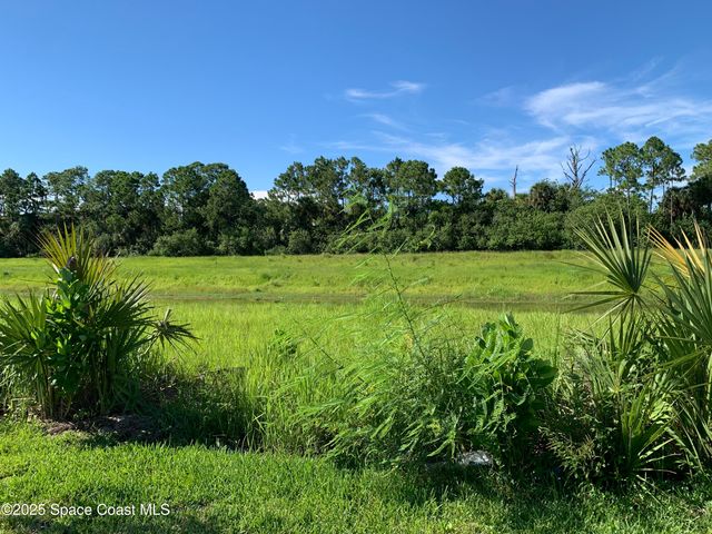 1686 Kylar Drive NW, Palm Bay, FL 32907