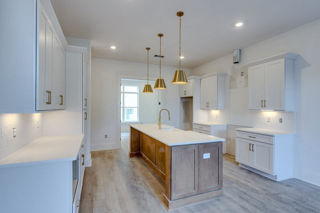 110 Myrtle St Unit D, Nashville, TN 37206