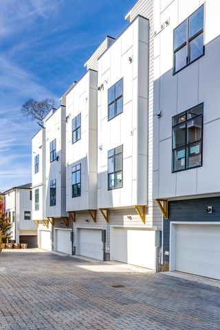 110 Myrtle St Unit D, Nashville, TN 37206