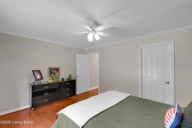 106 Cherry Hills Ln, Louisville, KY 40245