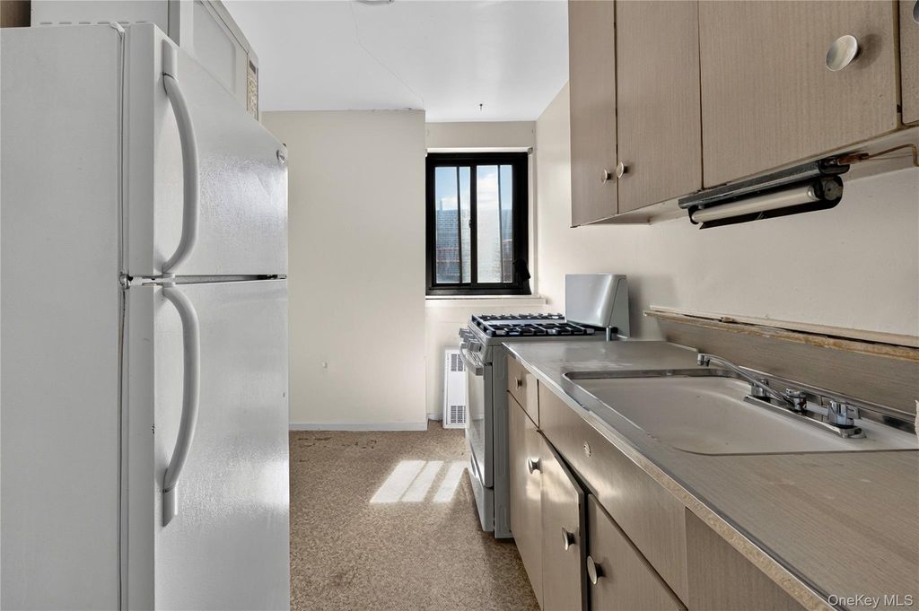 87-19 204th street A61, Hollis Hills, NY 11423 — photo 4