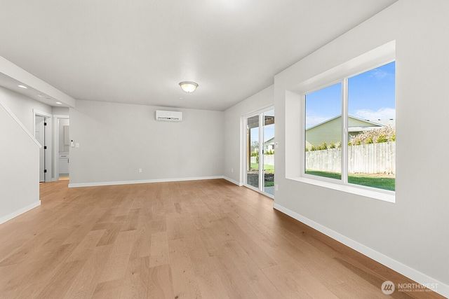 8105 73rd Place NE, Marysville, WA 98270