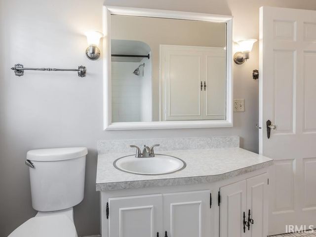 3311 E Mulberry Street, Evansville, IN 47714