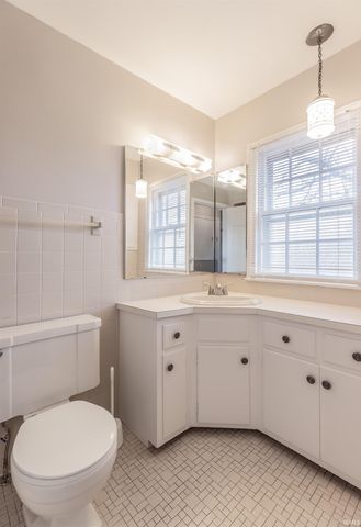 3311 E Mulberry Street, Evansville, IN 47714