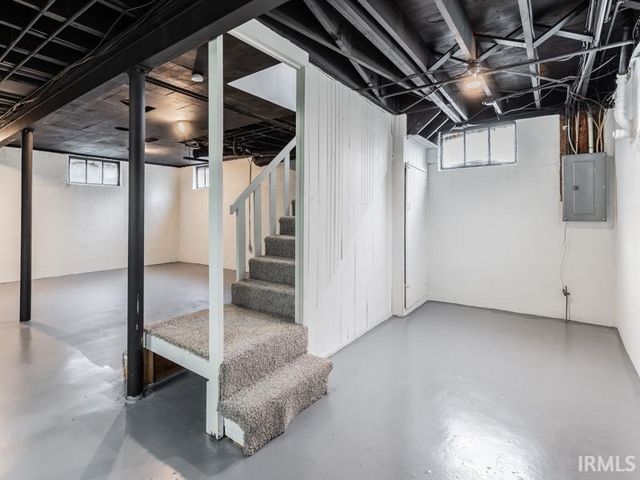 3311 E Mulberry Street, Evansville, IN 47714