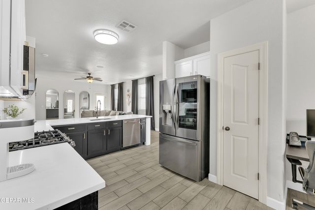 12334 Westbury Avenue, El Paso, TX 79928