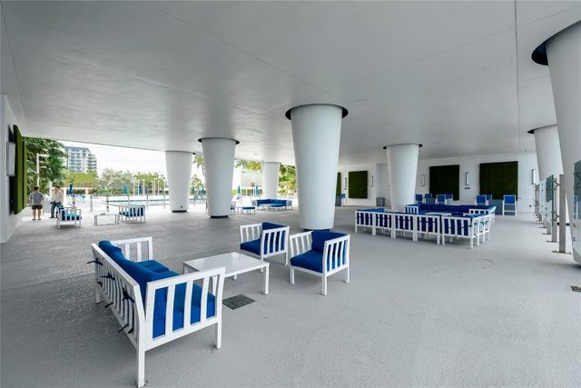 1800 N Bayshore Drive 2402, Miami, FL 33132